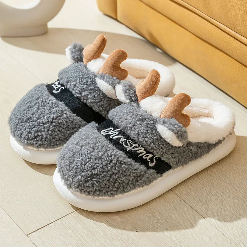 CozyReindeer™ – Chaussons Noël Épais et Doux | Femme & Homme Hiver