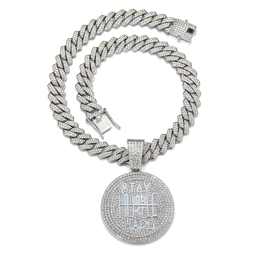Collier STAY HARD Iced Out - Chaîne Cubaine Dorée Hip Hop