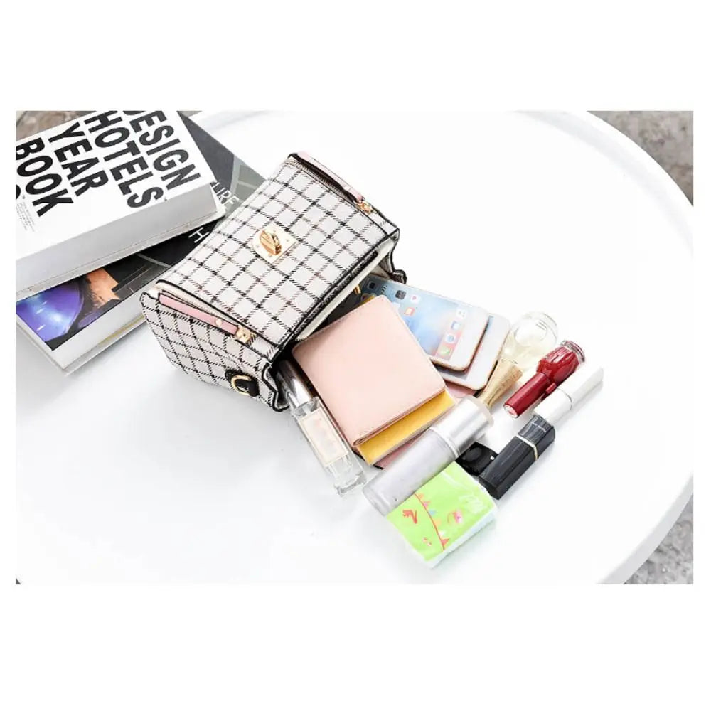 Camélia™ Chic Plaid  Sac Bandoulière Femme à Rabat en Similicuir Premium